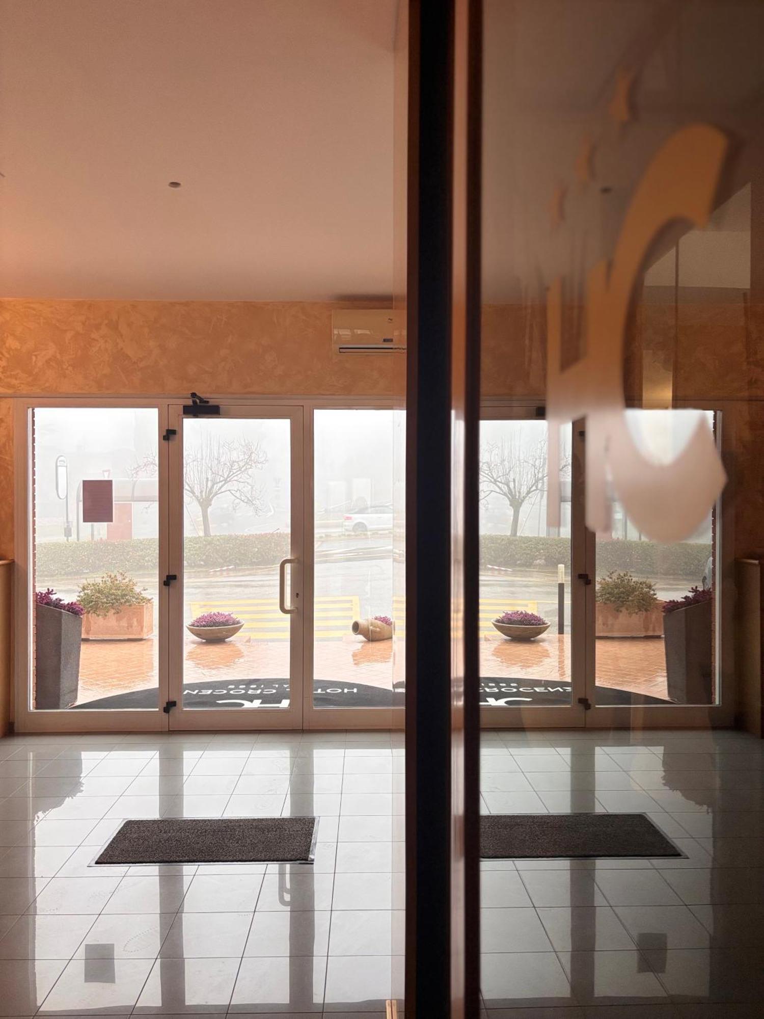 Hotel Crocenzi San Marino Bagian luar foto