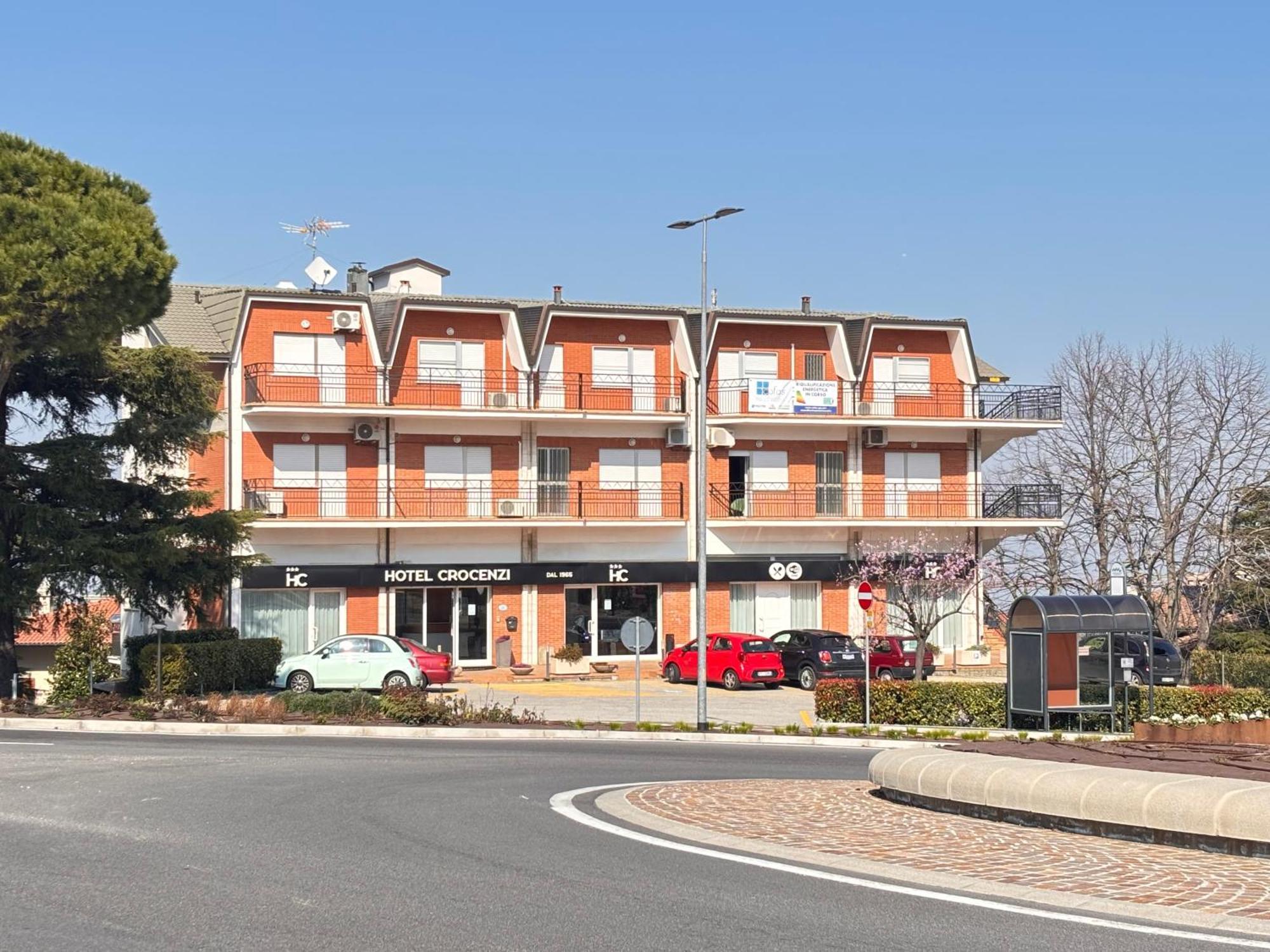 Hotel Crocenzi San Marino Bagian luar foto